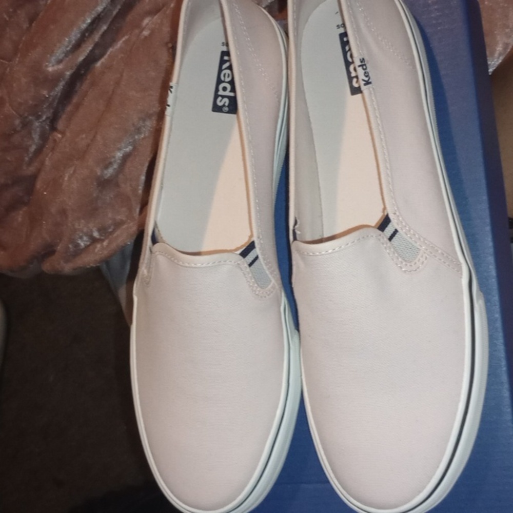 Women's Light Pink Keds